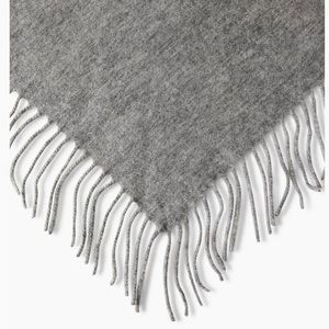 Aritzia Wilfred The Classic Triangle Scarf